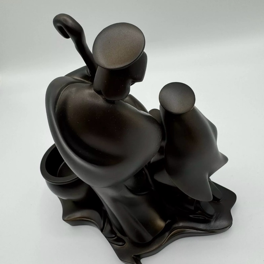 PartyLite Holy Night Tealight Holder P8262 Bronze Holy Family Christmas Nativity - Picture 10 of 13